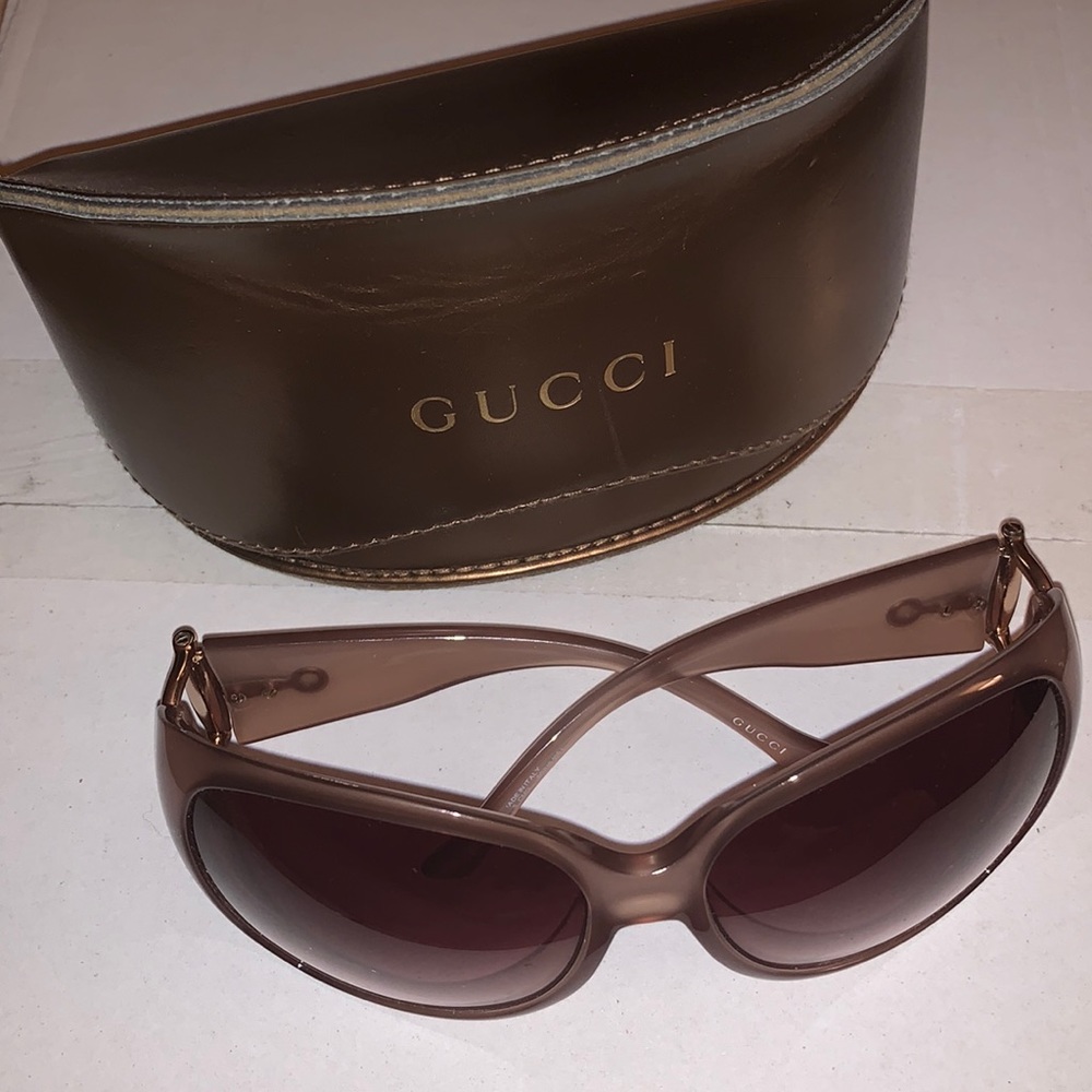 BRAND NEW GUCCI SUNGLASSES!